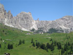 gal/2010/07 - Sella Ronda Bike Day 2010/05 - SellaRonda_Bike_Day/05 - Il Passo Gardena_the_end/_thb_5versogardena_02-01.jpg